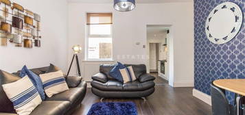 Flat to rent in Bayswater Road, Jesmond, Newcastle Upon Tyne NE2