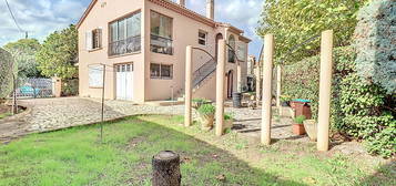 EXCLUSIVITE ! DRAGUIGNAN - Maison 182 m² avec 2 appartements et GARAGE