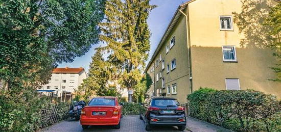 Helle 2-Zimmer Wohnung mit Balkon