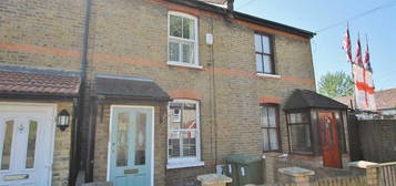 2 bedroom terraced house