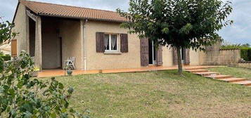 VILLA 100m2 sur sous sol complet 1 342 m2 terrain piscinable