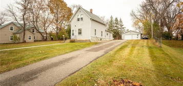 714 5th Ave E, Alexandria, MN 56308