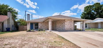 902 Fieldwood Dr Unit A, Austin, TX 78758