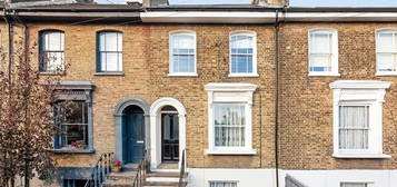 Flat for sale in Cranfield Road, Brockley SE4