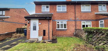 3 bed semi-detached house for sale