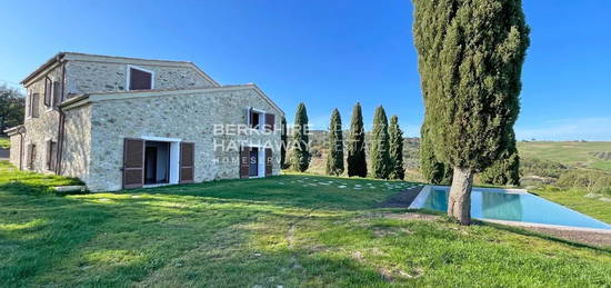 Casa indipendente in vendita a Castiglione d'Orcia