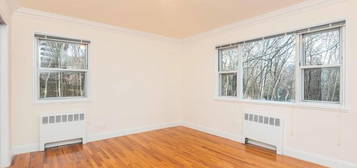 35 S Broadway Apt J5, Irvington, NY 10533