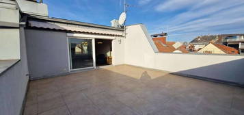 Jakoministraße 17/10 - Teilmöblierte Maisonette mit einer großzügigen sonnigen Dachterrasse in zentraler Lage