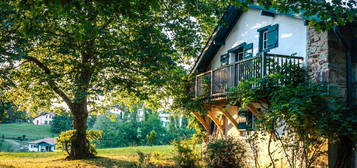 Maison meublée à louer à l'année