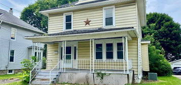 3 Louisa St, Binghamton, NY 13904