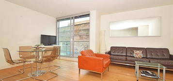 Flat to rent in Dereham Place, Shoreditch EC2A