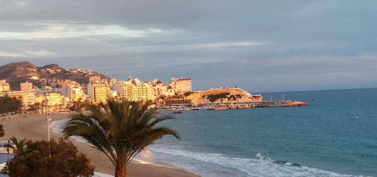 Piso en venta en Playa de Poniente