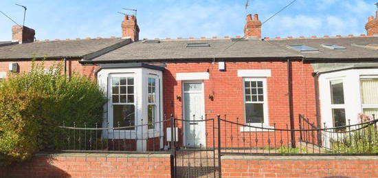 Bungalow to rent in Oakfield Terrace, Gosforth, Newcastle Upon Tyne NE3