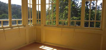 Wohnen in einer Villa! - 100 m² Mietwohnung mit ca. 6.000m² Garten zur Mitbenutzung - Nähe Langenlois
