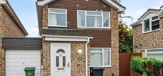 Link-detached house to rent in Windrush Way, Abingdon OX14