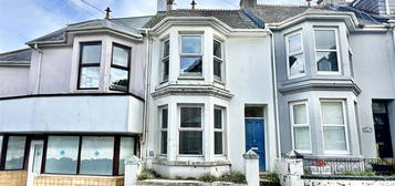 3 bed terraced house for sale