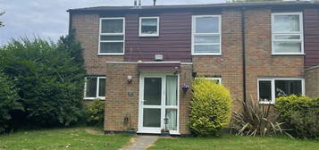 End terrace house to rent in Knights Croft, New Ash Green, Longfield DA3