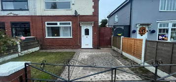 2 bedroom semi-detached house to rent