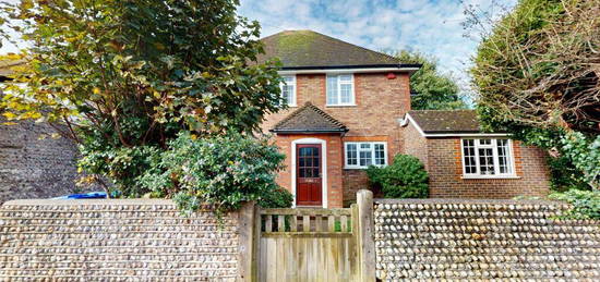 4 bedroom detached house