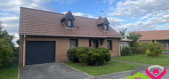 Pavillon individuel avec jardin et garage