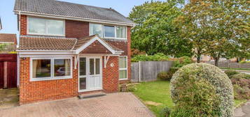 5 bed detached house for sale