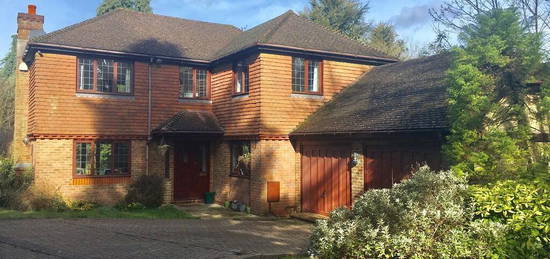 4 bedroom detached house