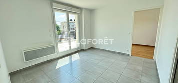 Appartement  à louer, 3 pièces, 2 chambres, 45 m²