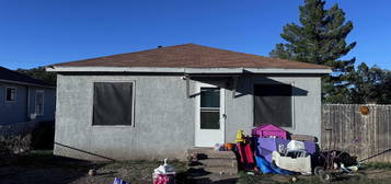 1411 W Tilden St, Roswell, NM 88203