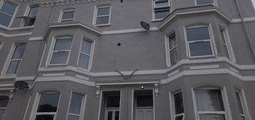 Flat to rent in Albert Road, Plymouth PL2