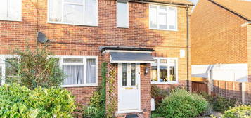 Flat to rent in Maberley Road, Beckenham BR3