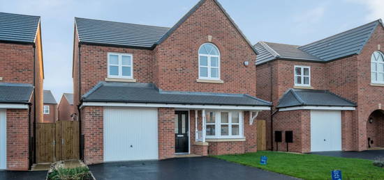 Detached house to rent in Kirkby Place, Kirkham, Lancashire PR4