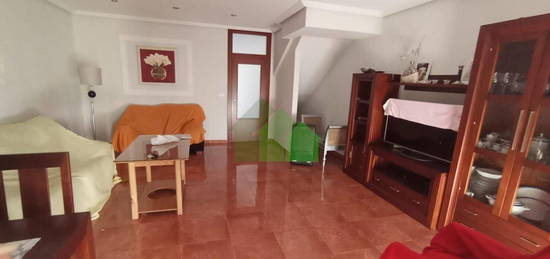 Casa adosada en venta en Montijo