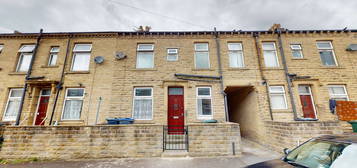 2 bed terraced house to rent