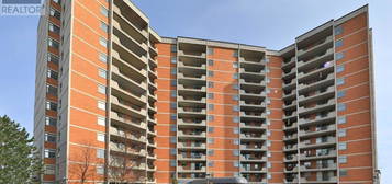 307 - 7811 YONGE STREET, Markham (Thornhill), Ontario
