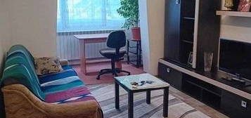 Inchiriez apartament 2 camere Targoviste