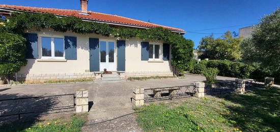 Maison  à louer, 4 pièces, 3 chambres, 98 m²