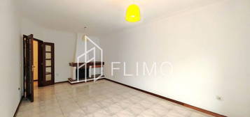 Apartamento T2 mais 1 em Lourosa (127m²)