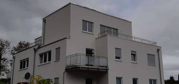 Moderne neue 3-Zimmer-Penthouse-Wohnung mit Dachterrassen in Kottenheim