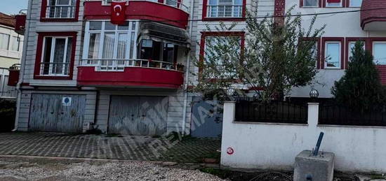 REMAX İLKE AYDAŞ'TAN ŞEKER MAHALLESİNDE 70m2 1+1 KİRALIK DAİRE