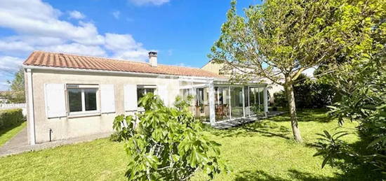 Maison  à vendre, 6 pièces, 4 chambres, 100 m²