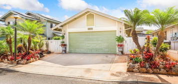 94-1102 Awalua St, Waipahu, HI 96797