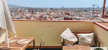 Alquiler de Ático en calle de l'Arc de Sant Martí