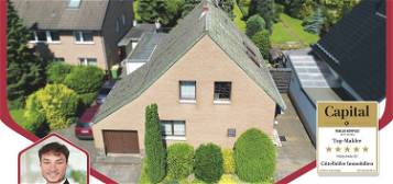 Freistehender Familientraum! Solides Einfamilienhaus mit Garage und großem Garten in Walberberg