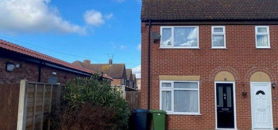 2 bedroom semi-detached house