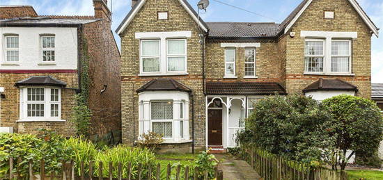 3 bed semi-detached house for sale