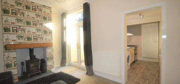 2 bedroom terraced house