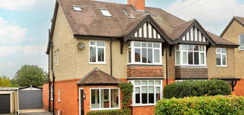 4 bedroom semi-detached house for sale