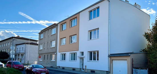 Pronájem bytu 1+1 51 m²