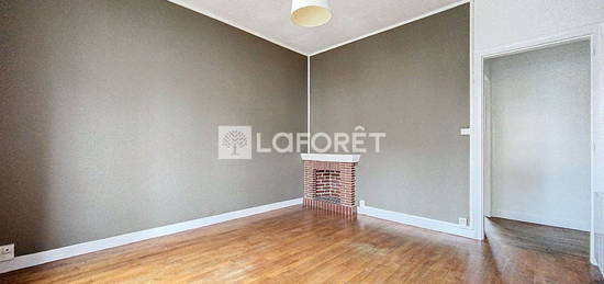 Appartement  à louer, 2 pièces, 1 chambre, 46 m²