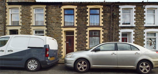 Terraced house for sale in Cross Street, Porth, Rhondda Cynon Taf CF39